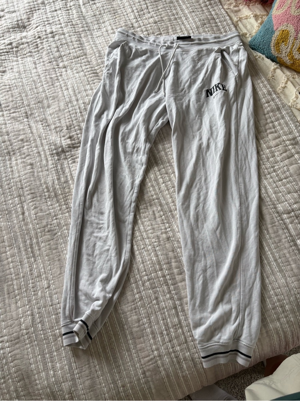 Nike Men’s Light Gray Sweatpants with Logo